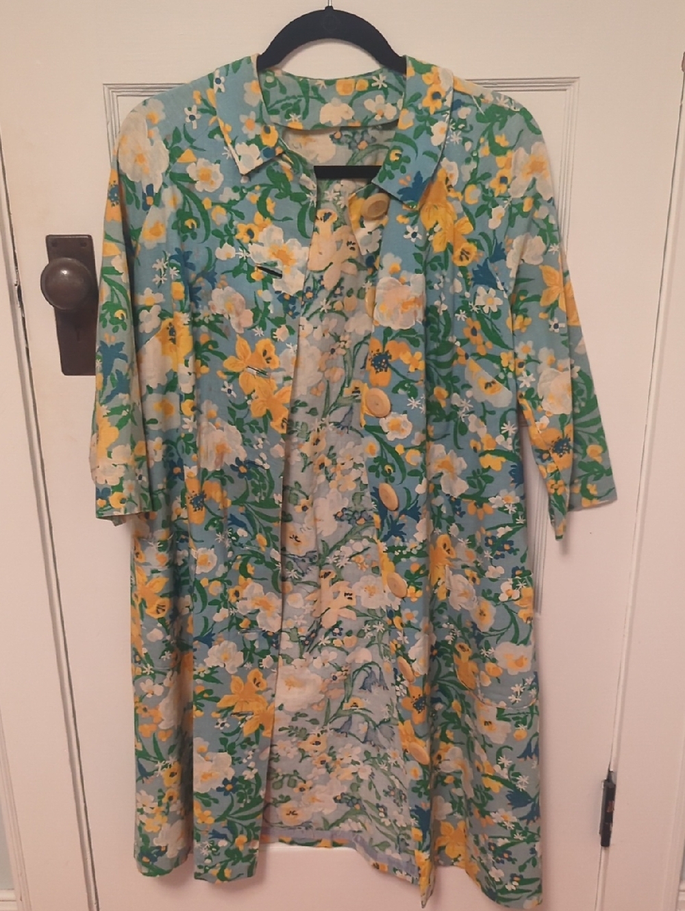 Vintage housecoat Floral Yellow & Green Button-Front